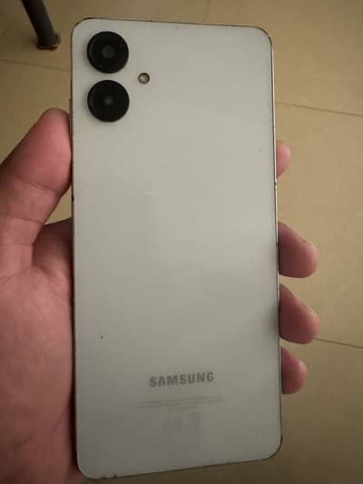 Samsung Mobile A06 full box