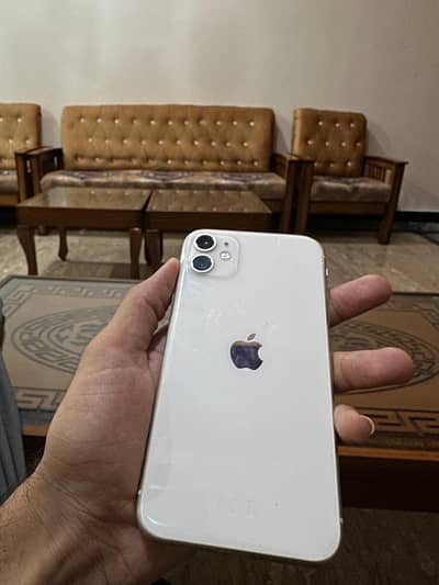 Apple iPhone 11