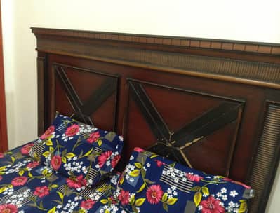 King size bed for sale
