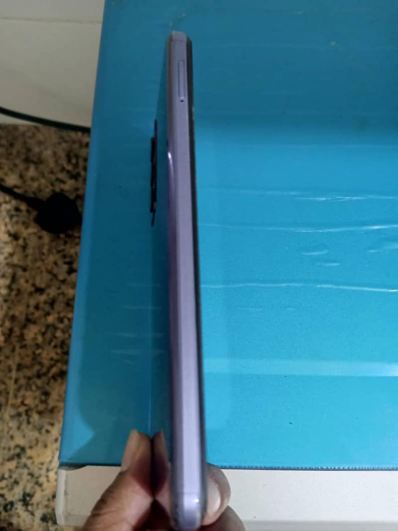 Tecno CAMON 18T 1
