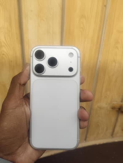 Apple iPhone 17 Pro