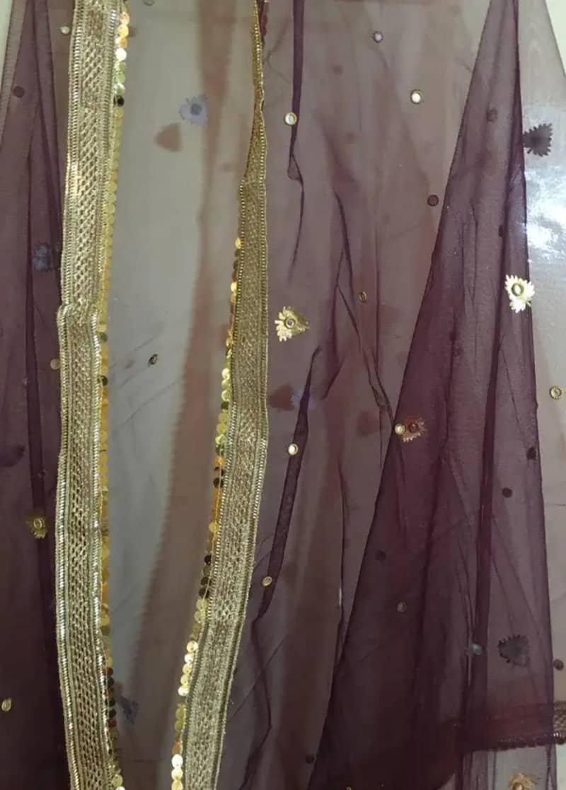 fancy dresses available 3