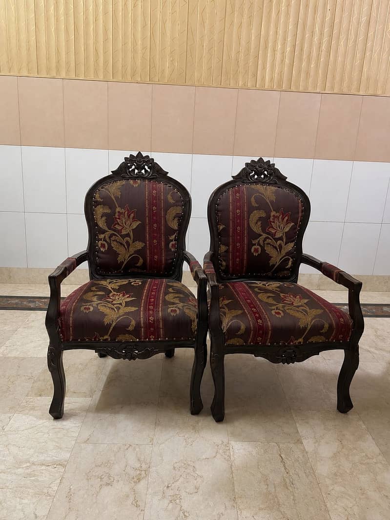 Sofa chairs 0