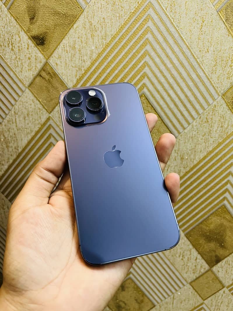 IPhone 14 Pro Max 1