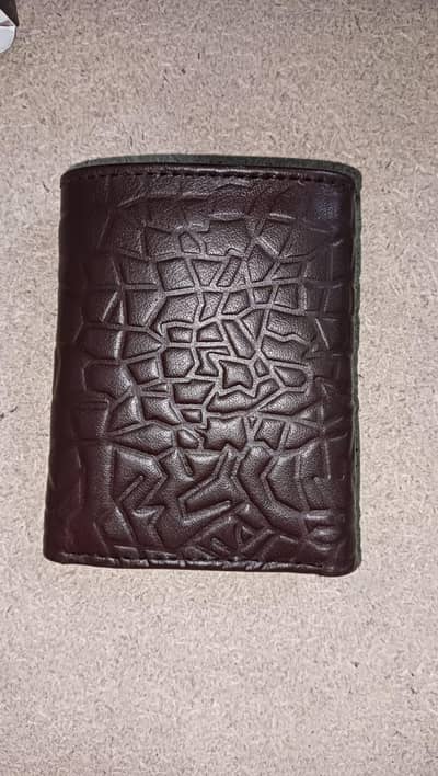 brand ka wallet he