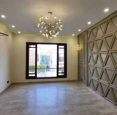 5 Year Old 6 Bed 2 Unit Bungalow For Sale