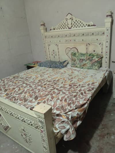 Bed Dressing table and side table