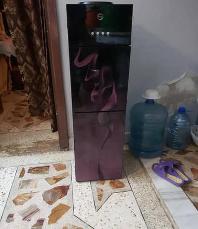 pel curved glass door 2 month used