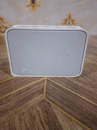 Tp-link 5 Ports Desktop Switch, With Power Adapter