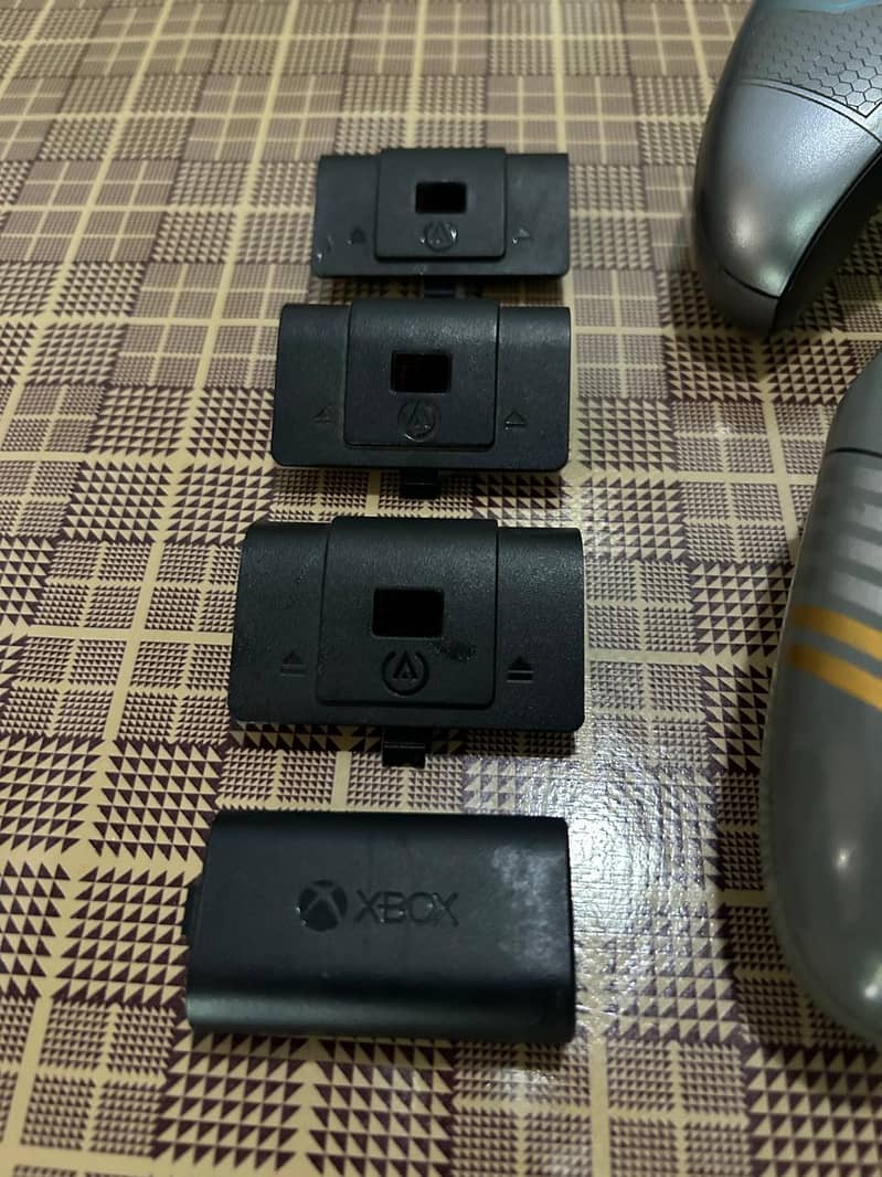 xbox one controllers 5