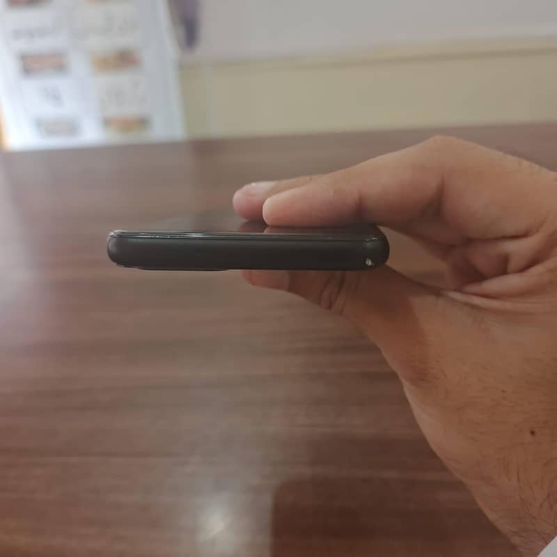 Google Pixel 5 2