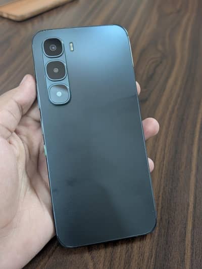 Infinix Phone - In Warranty Oct 2026 | Complete Box