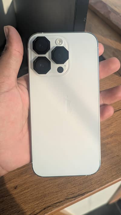 Apple iPhone 14 Pro