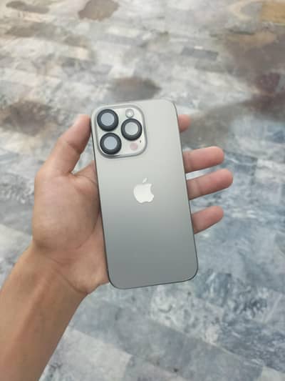 Apple iPhone 15 Pro
