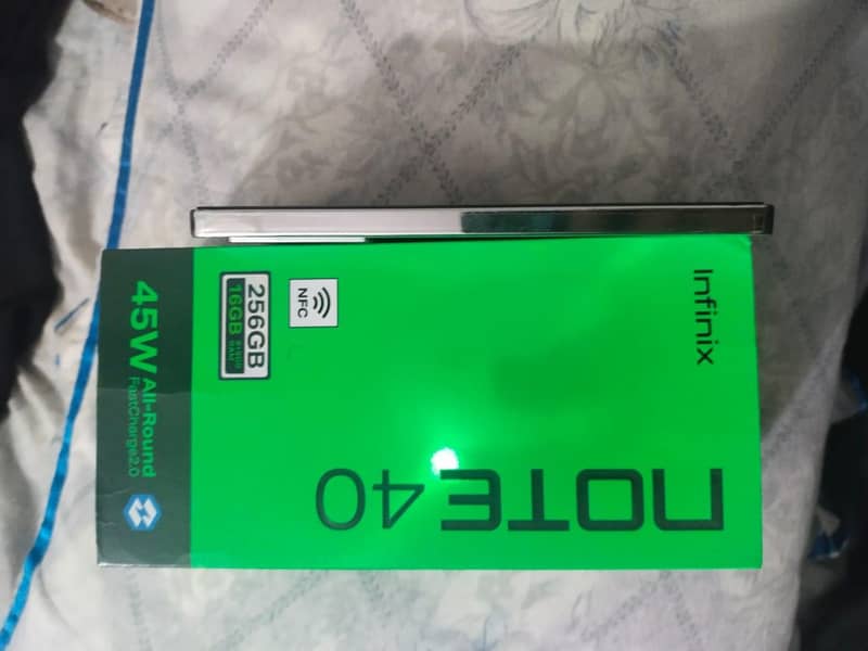 Infinix Note 40 2
