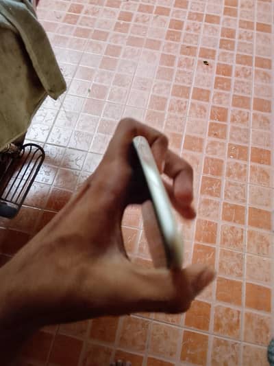 Iphone 11 White colour