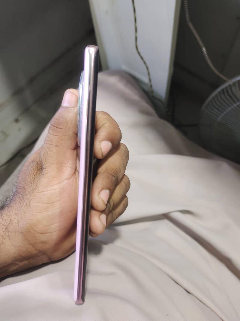 Infinix Zero 40 1