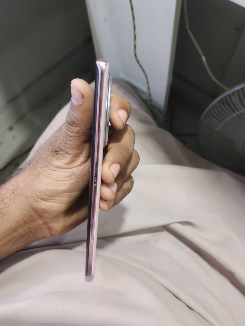 Infinix Zero 40 3