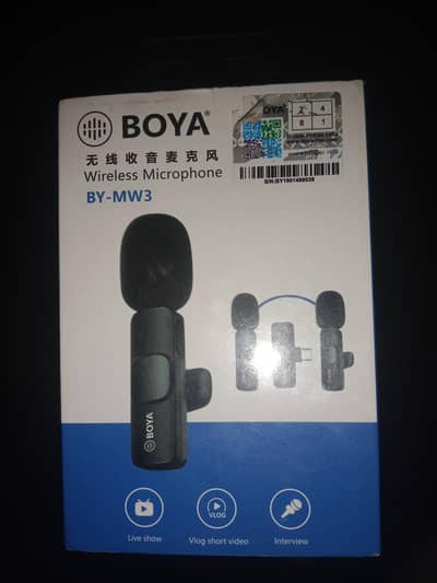 boya wireless microphone By-MW3 double microphone 10/10 brand new