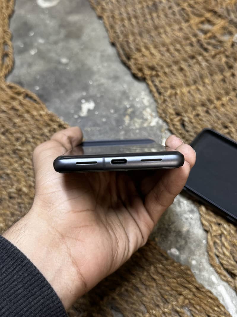 Google Pixel 7 3