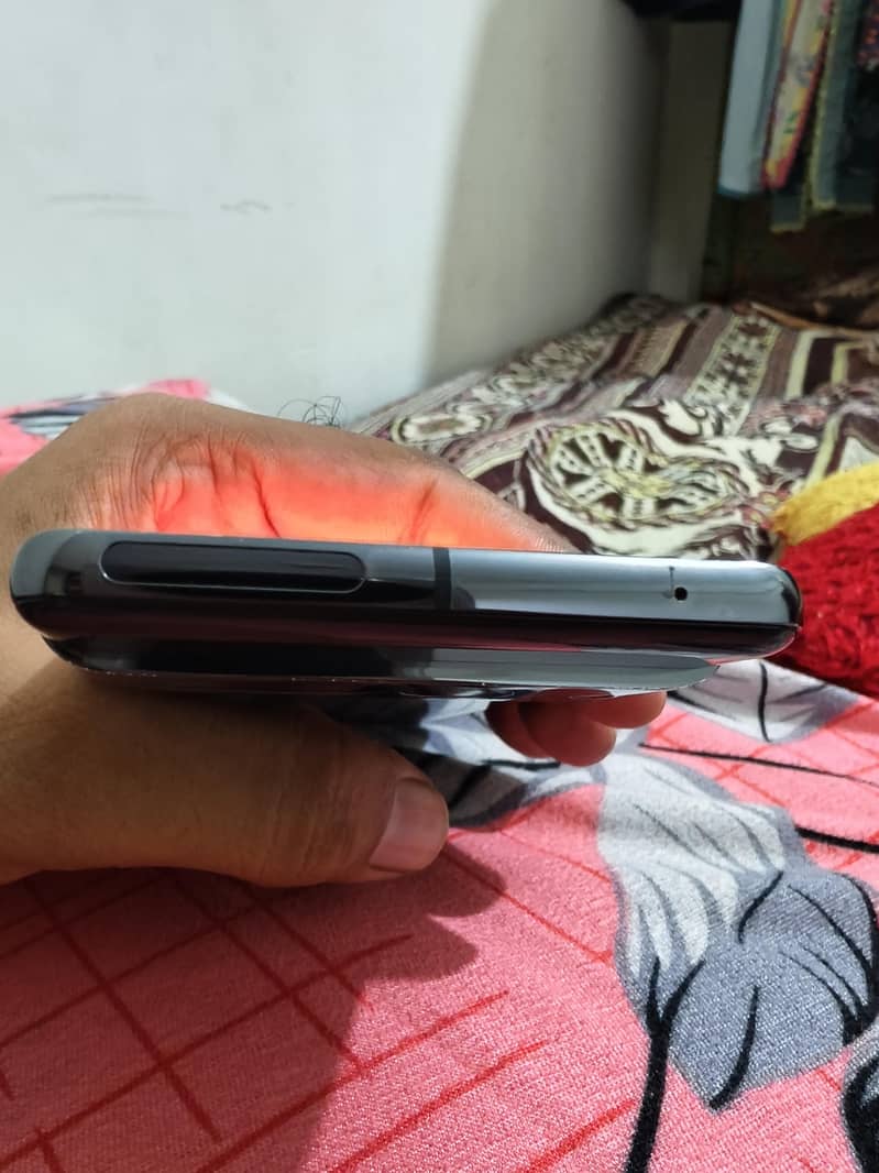 Google Pixel 7 Pro 6