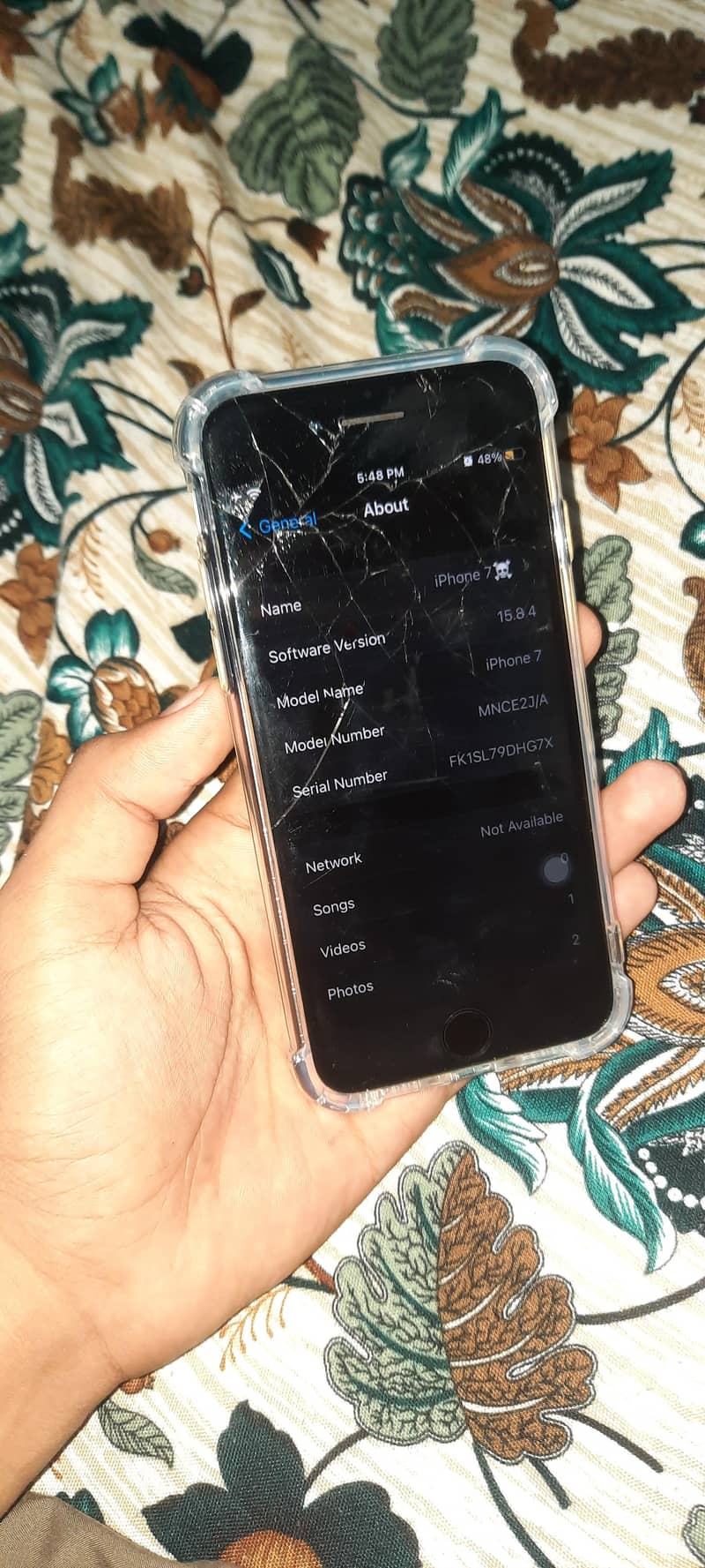 Apple iPhone 7 3