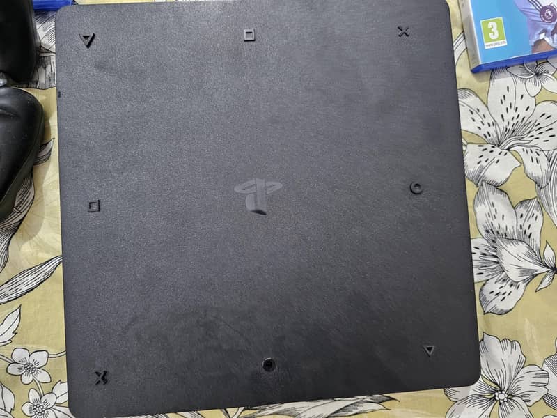 Ps4 slim 10