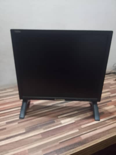 Lenovo Led  16 inches
