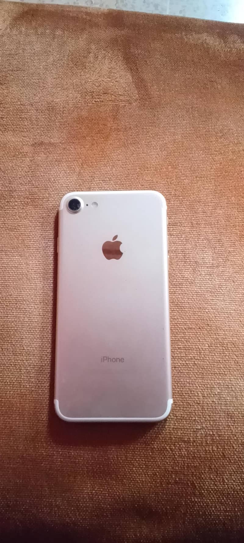 Apple iPhone 7 jv all ok 64 gb battery health 79 condition 0