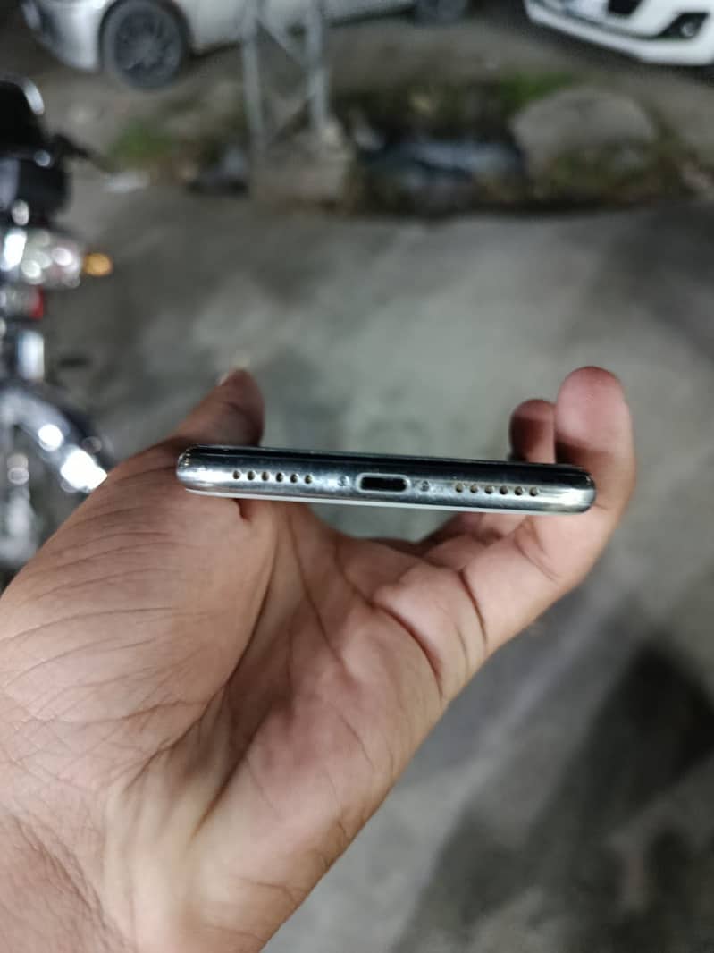 Apple iPhone X 2