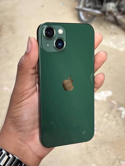 iPhone 13 Green 128GB – 9/10 Condition