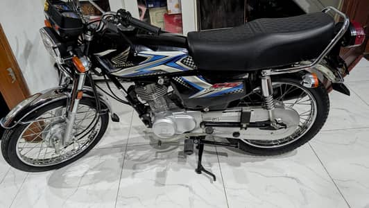 Honda 125 like new