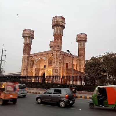10 Marla House for Sale in Chauburji Park, Lahore | Prime Location | Demand PKR 3.60 Crore
