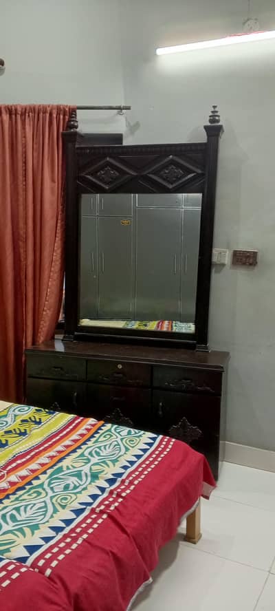 dressing table