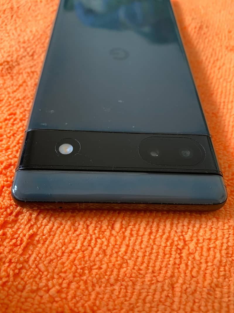Google Pixel 6a 5