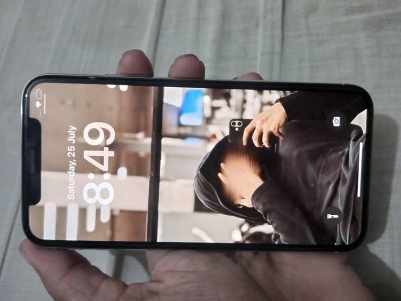 Apple iPhone X 0