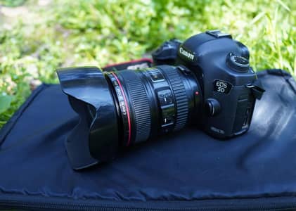 Canon 5D Mark iii with 24 105mm f4