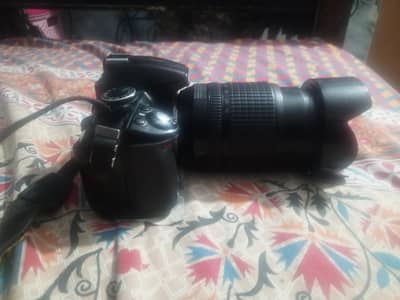 Nikon D3100 with 18/105 lens condition 9/10