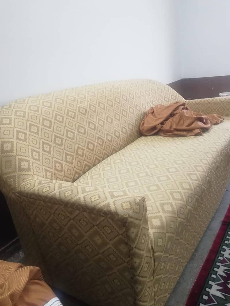5 Seater Sofa 1