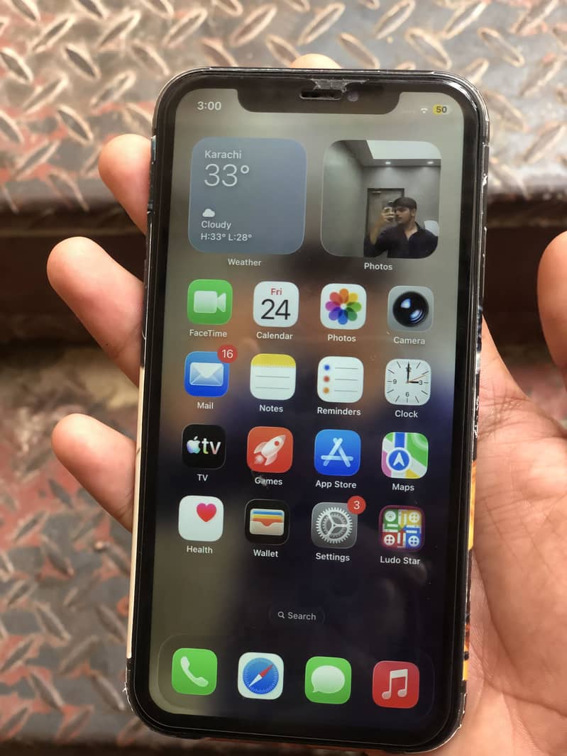 Apple iPhone 11 5