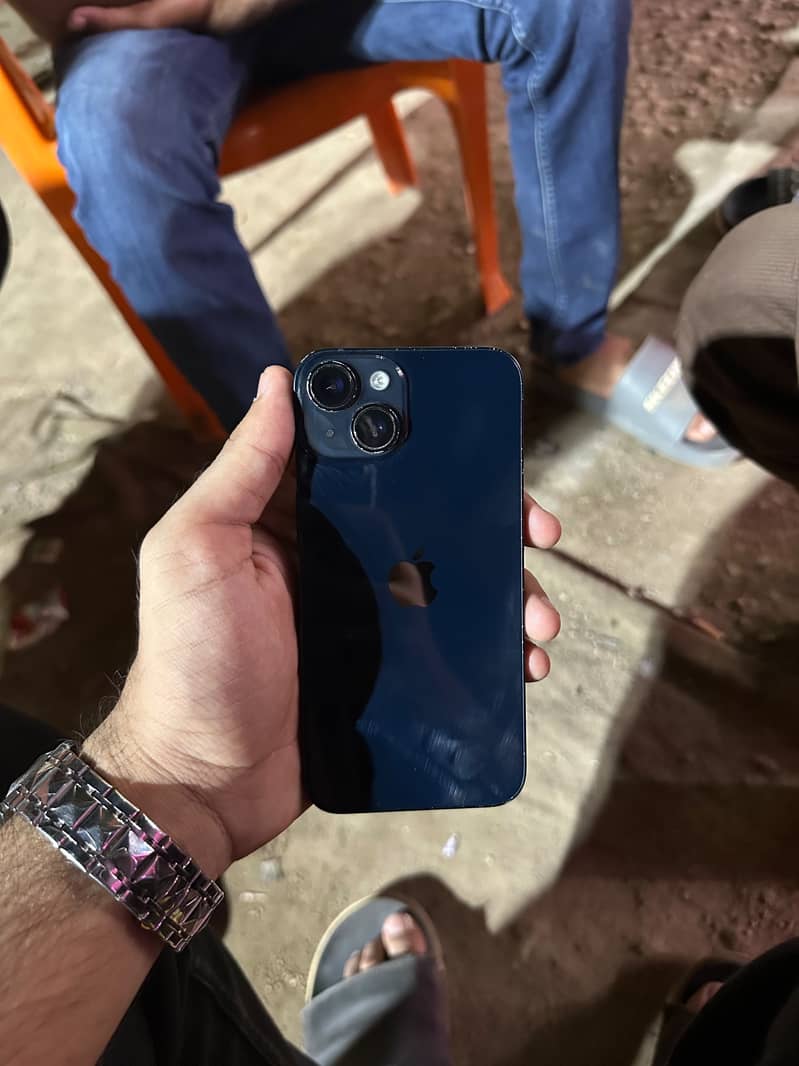 Apple iPhone 14 3