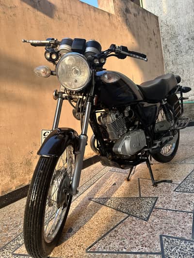 Suzuki GS150
