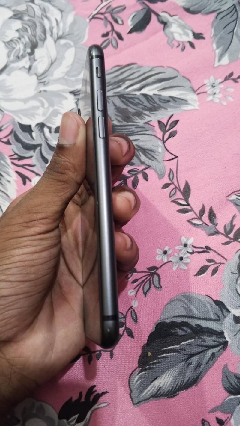 Apple iPhone 8 2
