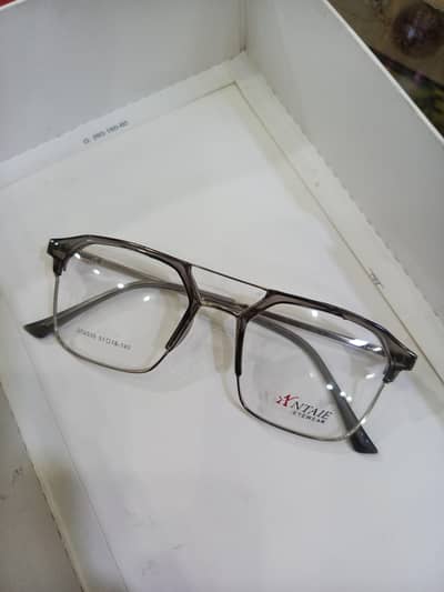 Antaie Eyewear