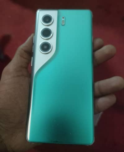 Tecno CAMON 40 Pro