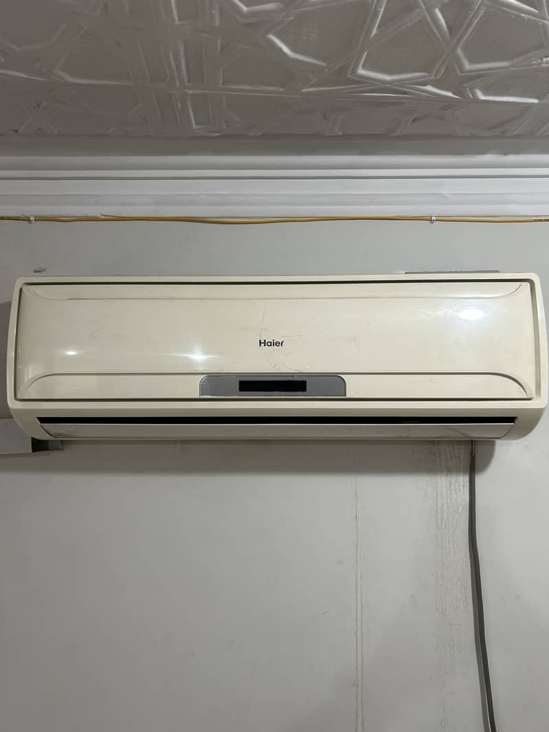 Haier split Ac 1 ton 0