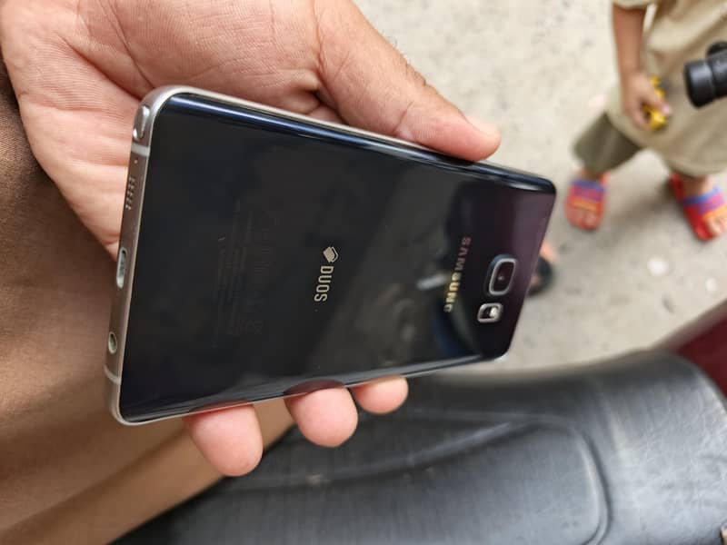 Samsung Mobile Note5 1