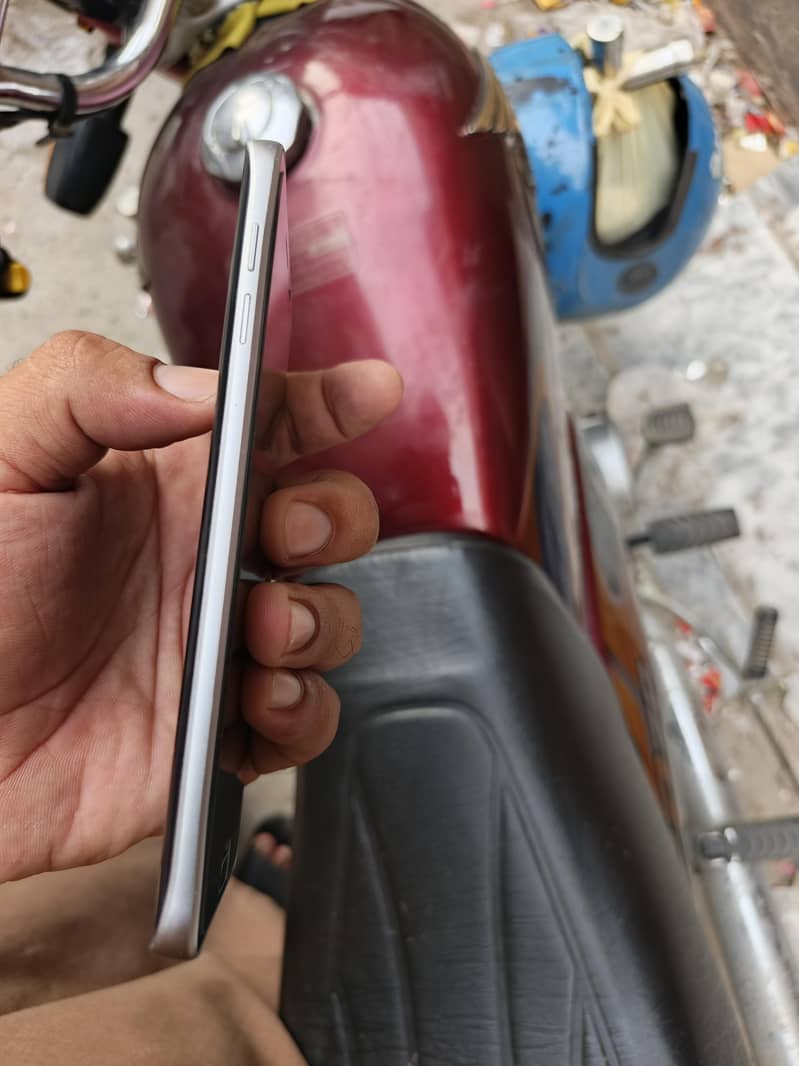 Samsung Mobile Note5 4