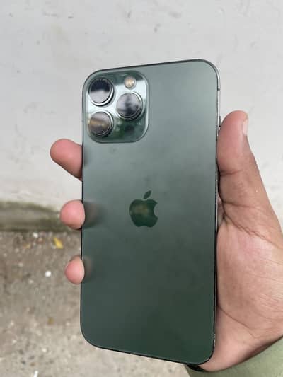 iPhone 13 Pro Max.   512 gb