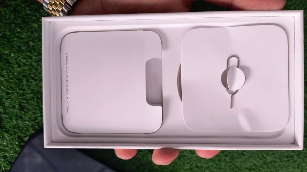 Apple iPhone 13 4